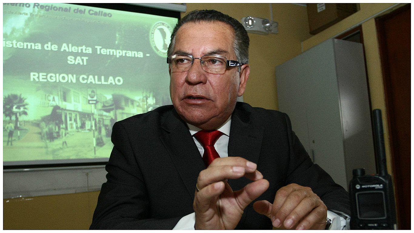 Eric Cornejo Ríos: “Walter Mori debería dar un paso al costado”