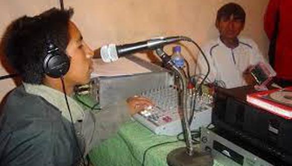 Huanta: presentan  proyecto de radio comunitaria en Santillana