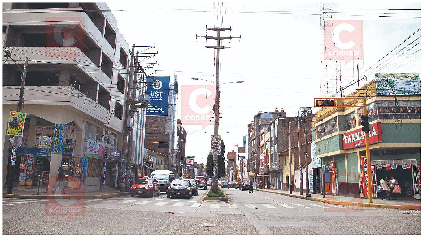 Mil puestos para feria navideña se ubicarán  en Av. Huancavelica