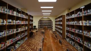 ‘Librotón 2021’: Ciudadanos donan libros para abrir bibliotecas en todos los distritos de Cusco 