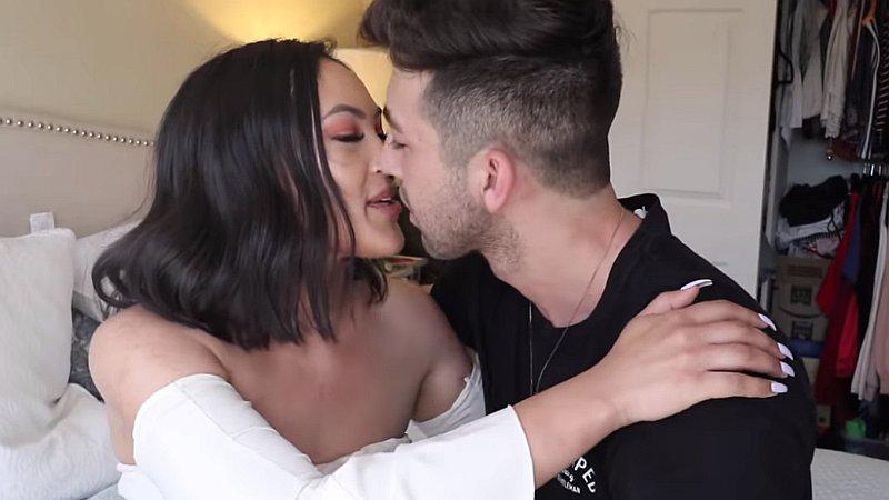 Critican a Youtuber por besar apasionadamente a su hermana para tener más visitas 