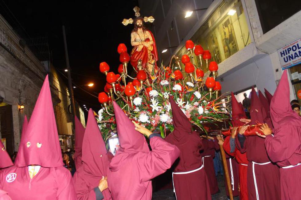 Semana Santa: Cinco imágenes salieron en procesión por Martes Santo