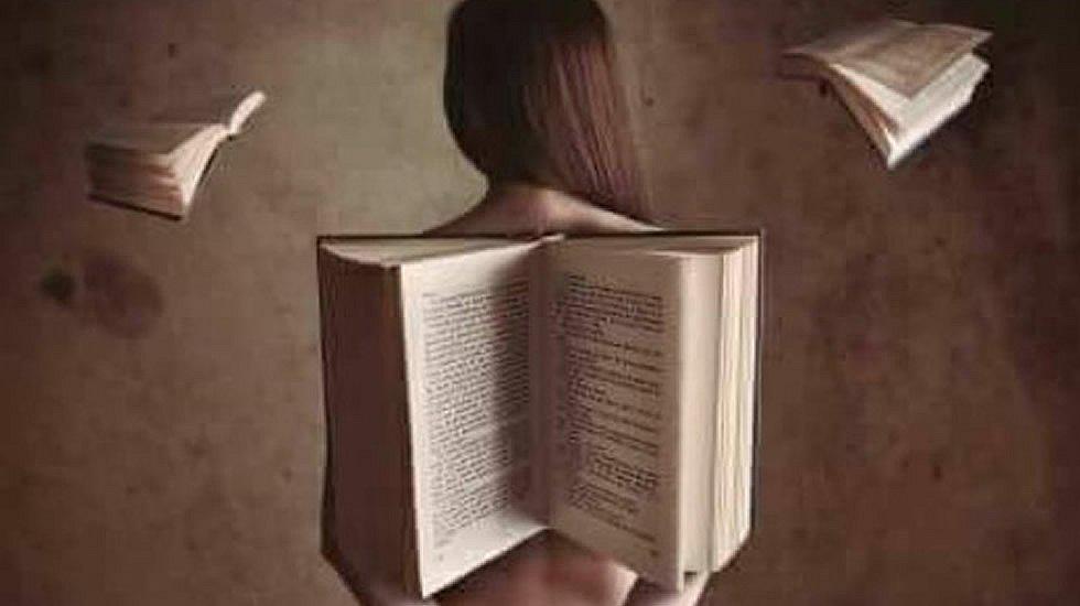 Mujer desnuda causa polémica por ser la imagen de la 'Feria del libro de Zamora' [FOTO]