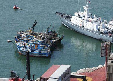 Tres embarcaciones peruanas fueron detenidas en Chile