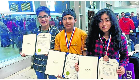 Escolares del Coar recorren el mundo hace dos años  representando al Perú