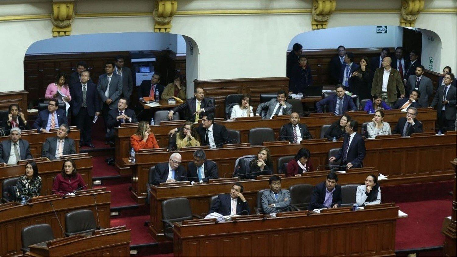 Congresistas de Fuerza Popular se reunieron con Martín Vizcarra cuando Keiko Fujimori estaba detenida