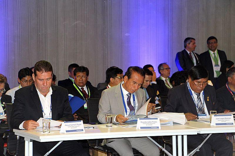 Tumbes: El gobernador Ricardo Flores participa del II Gore Ejecutivo desarrollado en Lima