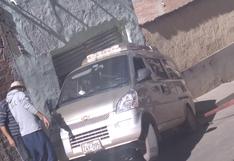 Combi se empotra en una vivienda en la ciudad de Puno