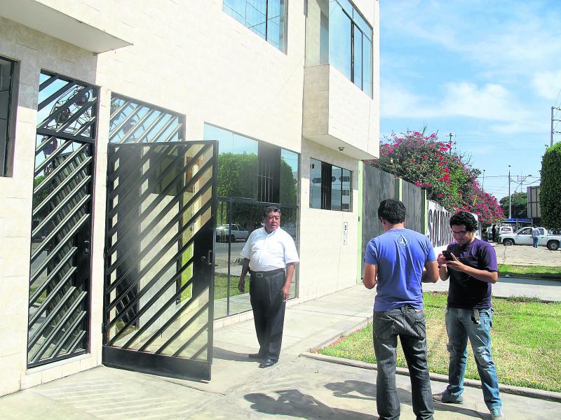 Chía Aquije denuncia favoritismo en licitación