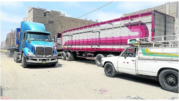 Buscan regular ingreso de camiones a Moshoqueque 