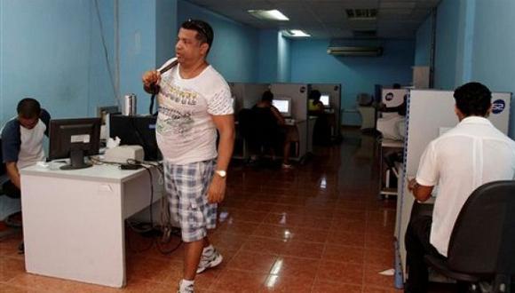 Cuba denuncia que EE.UU. facilita internet para promover subversión