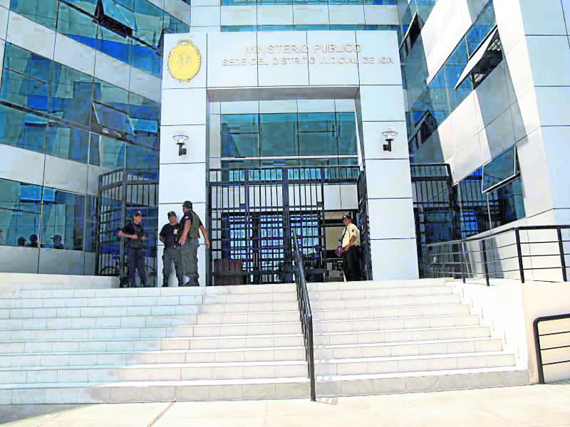 "Rebelión" de médicos legistas