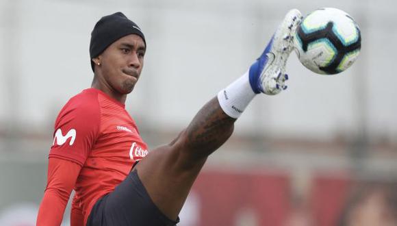 Renato Tapia volvió sentido a Celta tras jugar con la selección peruana. (Foto: AFP)