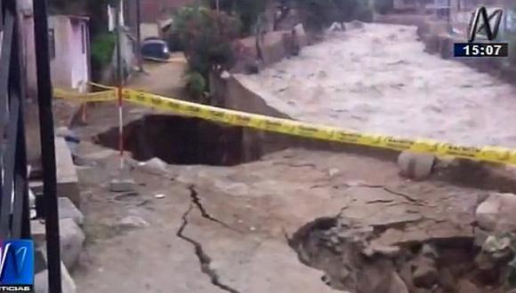 ​Chosica: Alarma por viviendas a punto de colapsar debido a crecida de río en Moyopampa