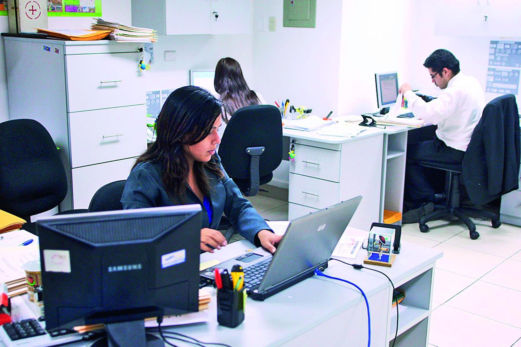 Aporte de trabajador CAS a EsSalud sube a partir del 2020