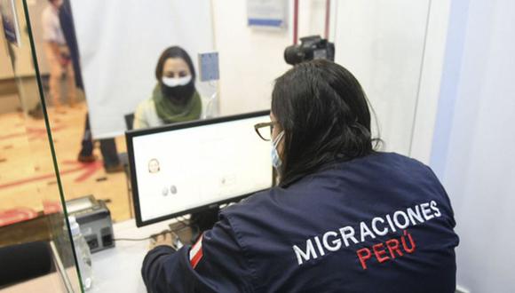 El personal de Migraciones habría realizado un reglaje ilícito. (Foto: Andina)