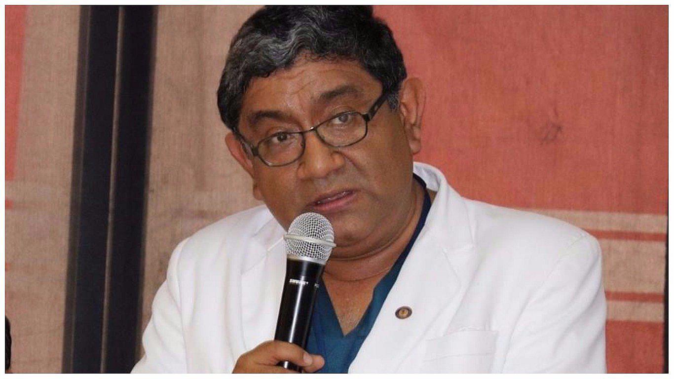 Decano del Colegio Médico: "El cierre de la clínica San Miguel ha complicado la atención de los pacientes"