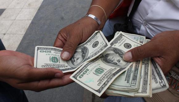 Economía: Precio del dólar sigue subiendo al cierre de la sesión