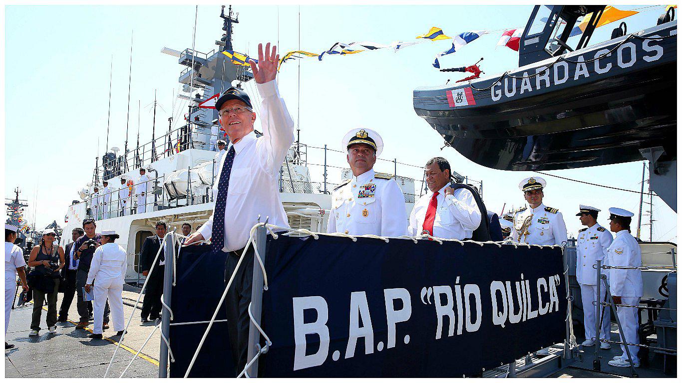 PPK entregó dos patrulleras a la Marina de Guerra de Perú (FOTOS)