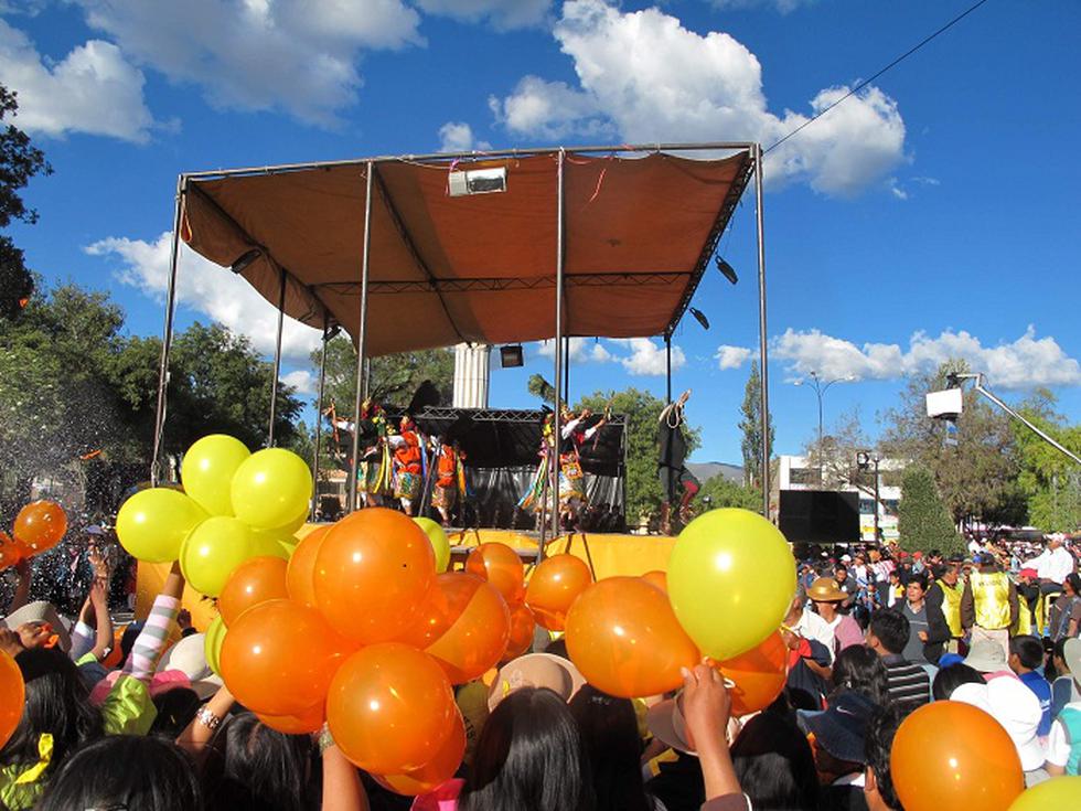 FOTOS: "Los Shapis", danza guerrera que encanta en Chupaca