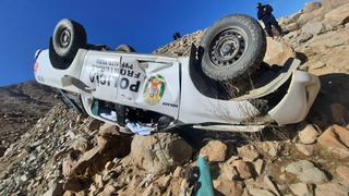 Policías salvan de morir en accidente vehicular en distrito de Palca