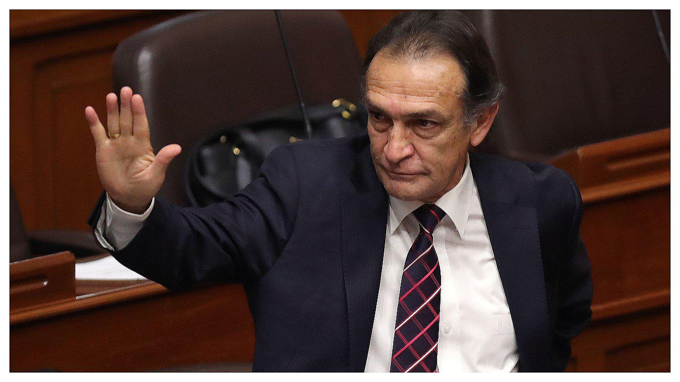 ​Héctor Becerril: "En las próximas horas deberá asumir la vicepresidenta Mercedes Aráoz" (VIDEO)