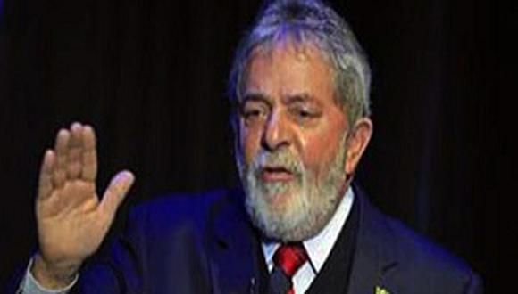 Ex presidente brasileño Lula Da Silva metido en lío de faldas