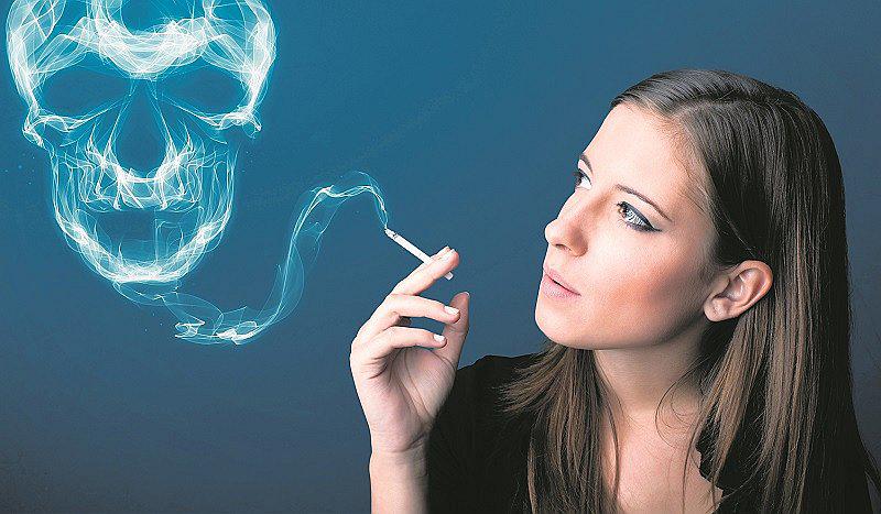 Aumentan casos de cáncer de pulmón en mujeres