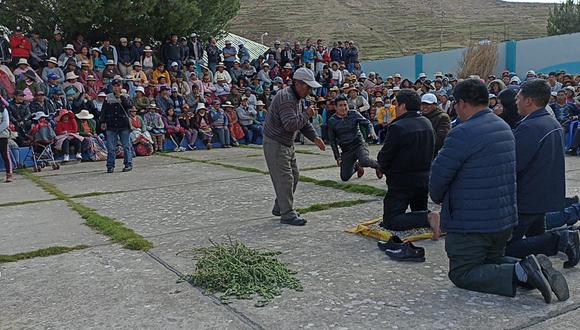 Burgomaestre fue sometido a disciplina en San Antón. Foto/Plinio Amanqui