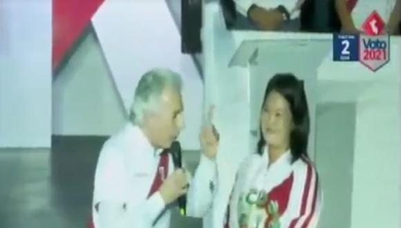 Álvaro Vargas Llosa en cierre de campaña de la candidata de Fuerza Popular, Keiko Fujimori. (Captura: Canal N)