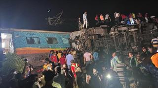 Choque de trenes en la India deja al menos 50 muertos y más de 500 heridos