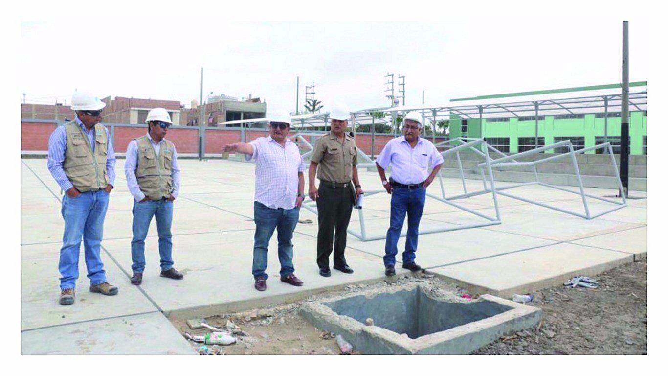 Contraloría advierte riesgo en obra de Colegio Militar que podría causar sobrevaloración