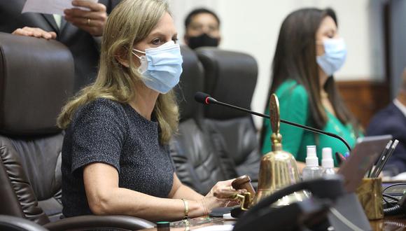 María del Carmen Alva ratificó el compromiso del Congreso para conformar una comisión investigadora por el derrame de petróleo. (Foto: Congreso)