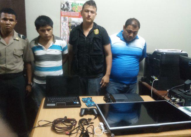 Tumbes: Detienen a dos militantes del partido de César Acuña por robar en vivienda 