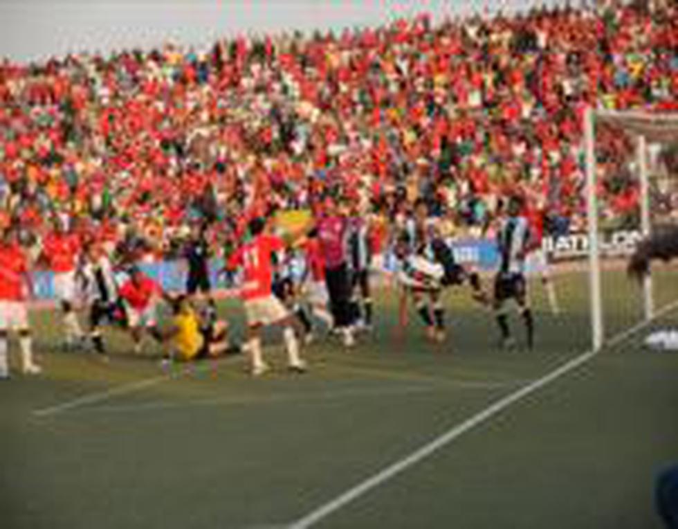 Primer play off en imágenes: Juan Aurich 1 - 2 Alianza Lima