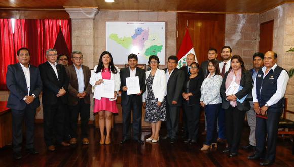 Equipo de transferencia de gestión en el Gobierno Regional de Arequipa. (Foto: Difusión)