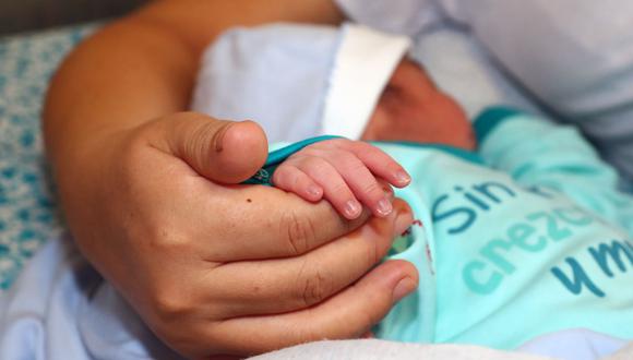 Los partos se registraron en el Instituto Nacional Materno Perinatal, en Cercado. Presentación de bebes fue vía zoom como parte de los protocolos en el marco de la pandemia por el COVID-19. (Foto referencial: Andina)