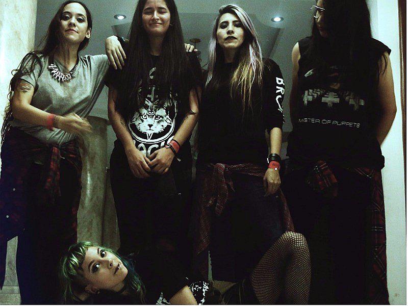 Area 7 Lanza nuevo video 'Todo un hit' (VIDEO)