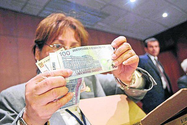 Un hogar promedio en el Perú le dedica el 20% de sus ingresos al pago de deudas