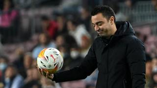 Thierry Henry cree que presencia de Xavi en Barcelona evitó un escándalo más grandes tras adiós en Champions