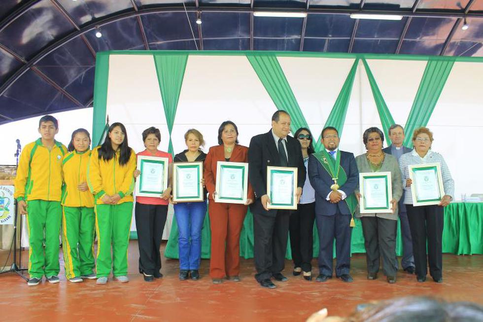 Alto Selva Alegre celebró su 22 aniversario