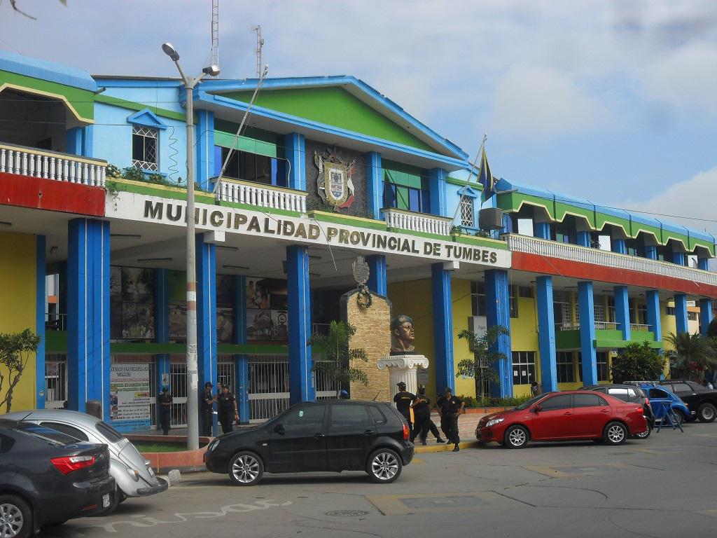 Sancionarán a trabajadores ediles que utilizaron Pabellón Patrio como recogedor de basura