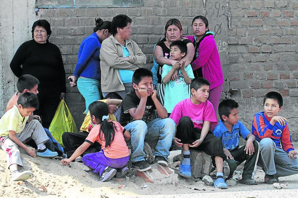 Mujer fue asesinada delante de su hijo por no pagar cupo