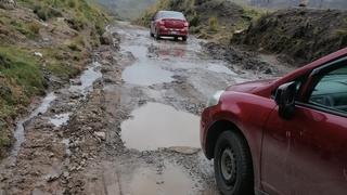Carretera Huancavelica - Ica se encuentra en pésimo estado y empresa de mantenimiento se desentiende
