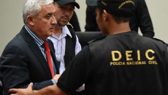 Procesan y ordenan prisión preventiva a expresidente guatemalteco Otto Pérez Molina