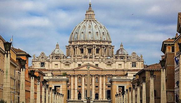 Vaticano recibe por primera vez a una delegación de la comunidad LGTB