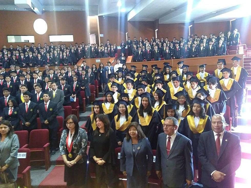 Estudiantes del COAR - Arequipa logran bachillerato internacional