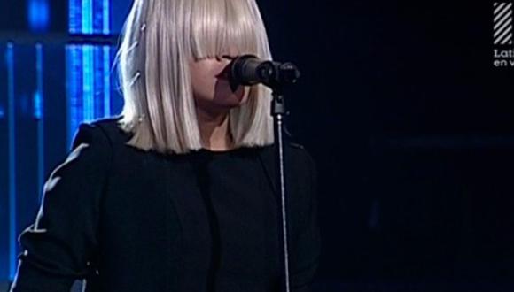 Yo Soy: 'Sia' revela su verdadera identidad y deja en shock a jurados (VIDEO)