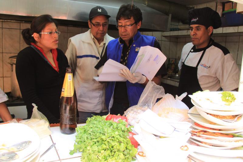 Intervienen 272 restaurantes por insalubres 