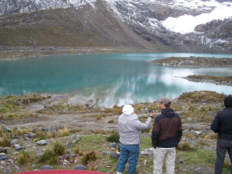 En sorpresiva visita a Huancayo, ministro del Ambiente plantea trabajo conjunto 